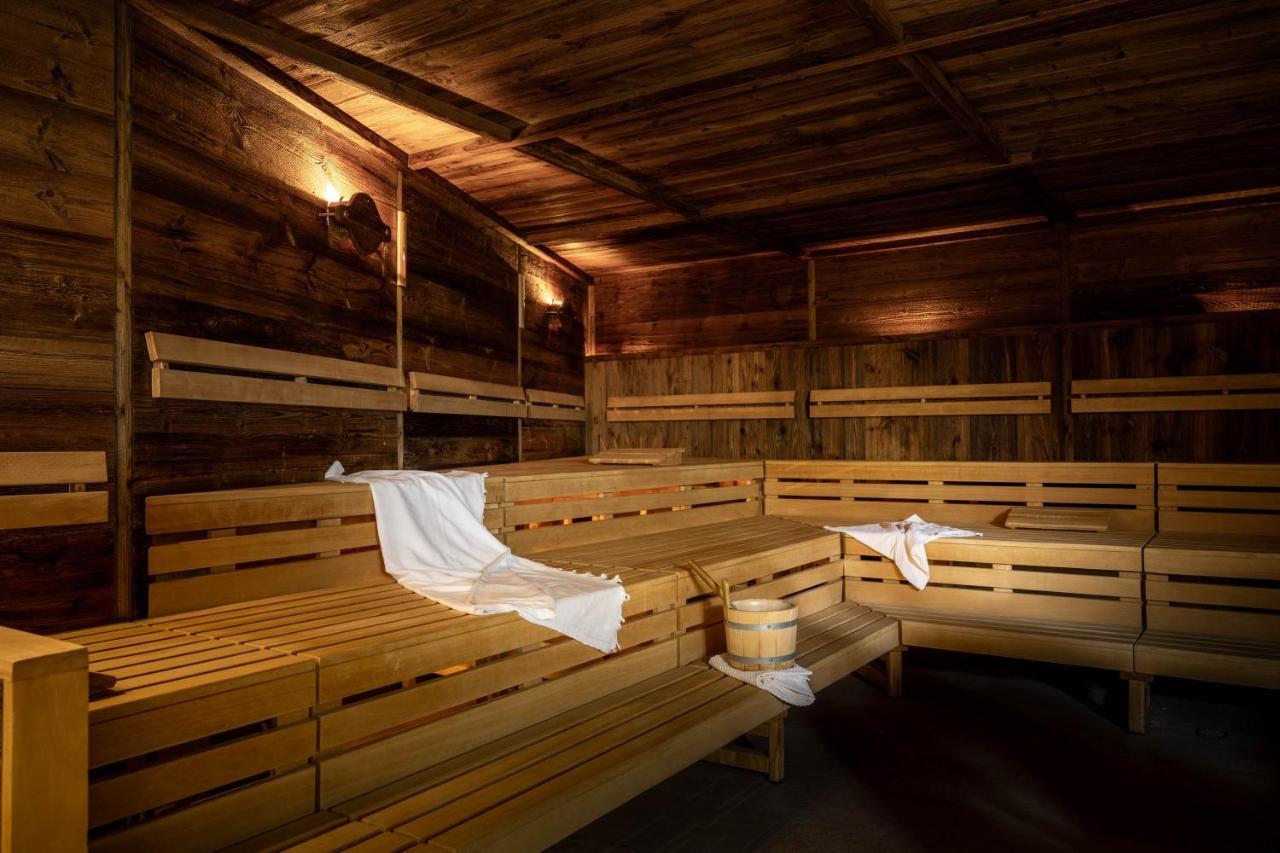 Sporthotel Chalet กาชูร์น ภายนอก รูปภาพ